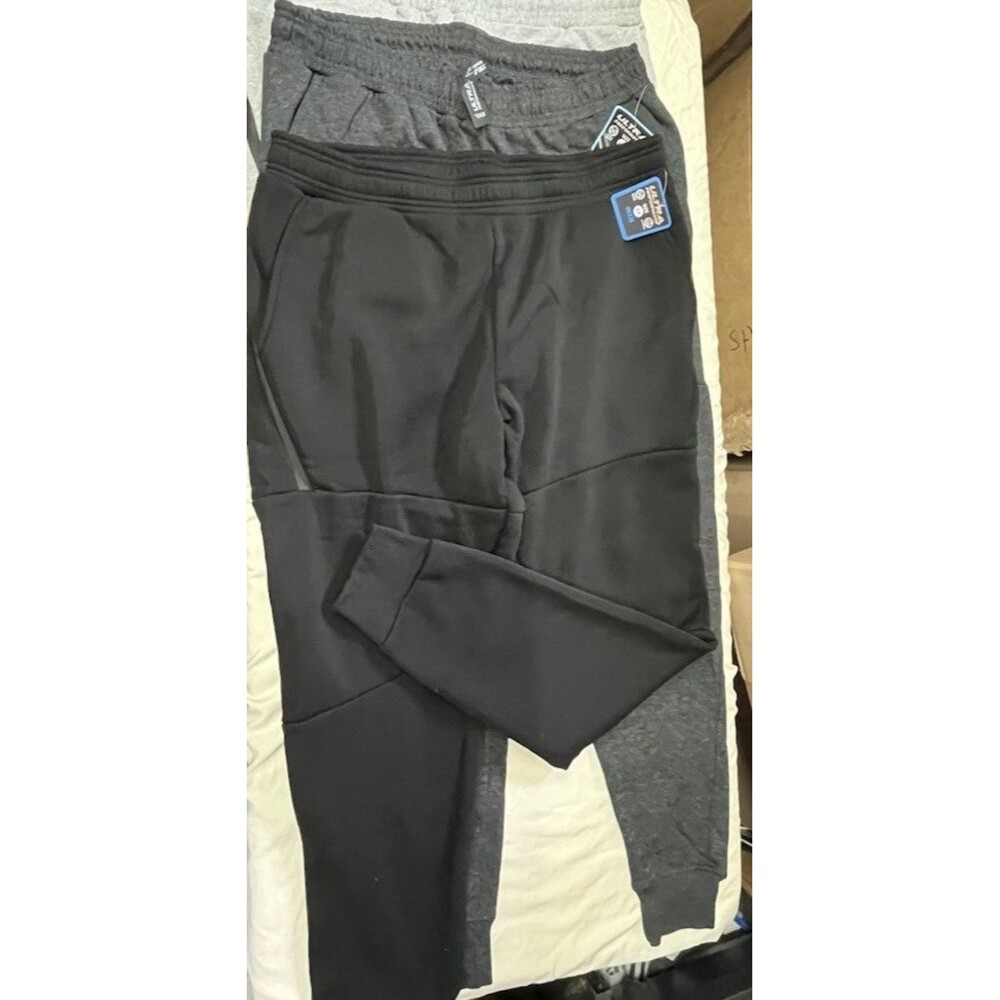 Men's 3 Pack Black & Gray Jogger Sweatpants - Athletic Comfort